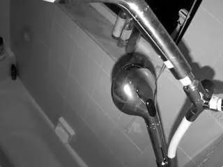 Offline voyeurcam-charleys-bathroom on CamSoda