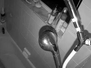 Offline voyeurcam-charleys-bathroom on CamSoda