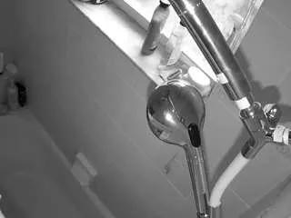 Offline voyeurcam-charleys-bathroom on CamSoda