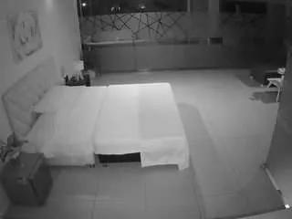 Offline voyeurcam-jb-bondage on CamSoda