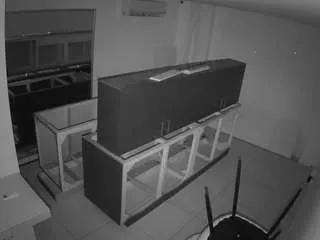 Freechat voyeurcam-jb-kitchen-1 on CamSoda