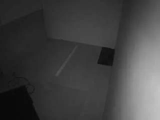 Offline voyeurcam-jb-photo-studio on CamSoda