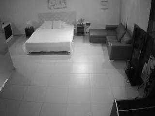 Offline voyeurcam-jb-photo-studio on CamSoda