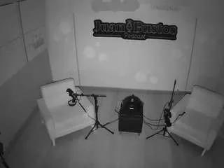 Freechat voyeurcam-jb-podcast on CamSoda
