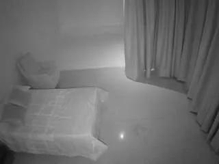 Freechat voyeurcam-jb-porno-room-2 on CamSoda