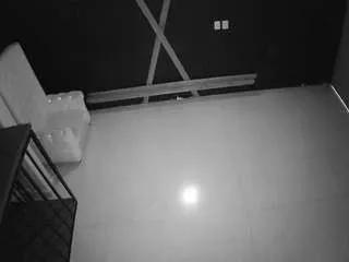 Freechat voyeurcam-jb-porno-room-3 on CamSoda