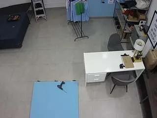 Freechat voyeurcam-jb-room-2 on CamSoda