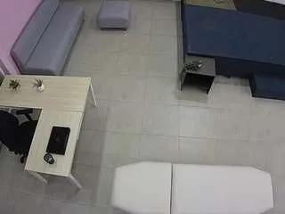 Freechat voyeurcam-jb-room-8 on CamSoda