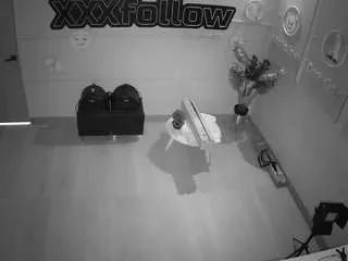 Freechat voyeurcam-jb-xfollow on CamSoda