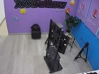 Freechat voyeurcam-jb-xfollow on CamSoda