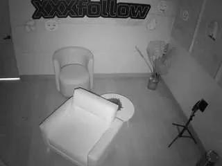 Freechat voyeurcam-jb-xfollow on CamSoda