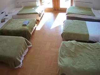 Offline voyeurcam-julmodels-bed-6 on CamSoda