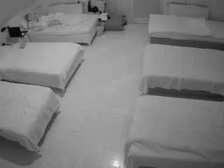Offline voyeurcam-julmodels-bed-6 on CamSoda