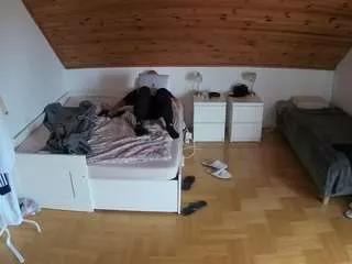 Offline voyeurcam-julmodels-greybed-3 on CamSoda