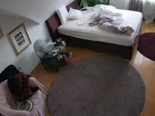 Offline voyeurcam-julmodels-whitebed-4 on CamSoda