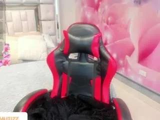 yelena-mutiz on CamSoda 