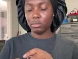 Offline yoursecret1425 on CamSoda