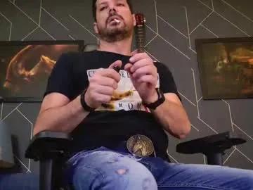 aaronbomer on Chaturbate 