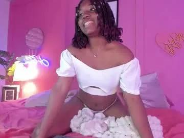 annia_dh on Chaturbate
