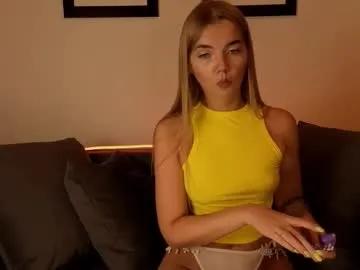 Freechat carriebradshawww on Chaturbate