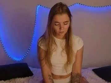 Freechat carriebradshawww on Chaturbate