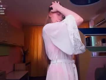cheerfulmona on Chaturbate 
