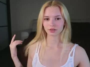 elsafawn — Goal: masturbate untill cum #new #shy #skinny #natural #smalltits