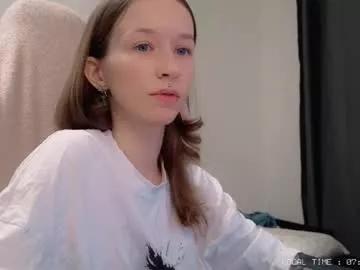 Freechat fran_bow on Chaturbate