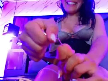 helenjoness_ on Chaturbate 