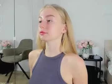 katysha_ — I'm back, your kateharrise, still the same soul, but stronger than ever #feet #cute #skinny #bigass #blonde // GOAL: Massage boobies under top [94 tokens left]