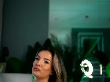 kellymathews on Chaturbate 