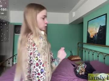 lili_01 on Chaturbate 