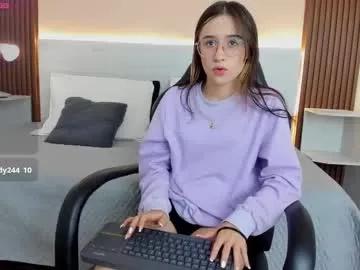mara_33 on Chaturbate 