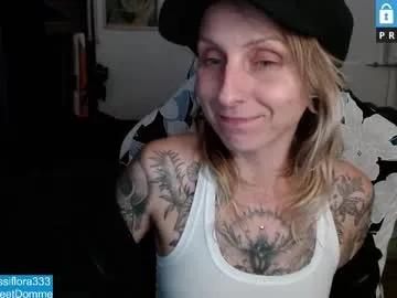 mesmerizing_tati333 on Chaturbate 
