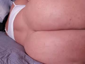 moon_swt_ on Chaturbate 