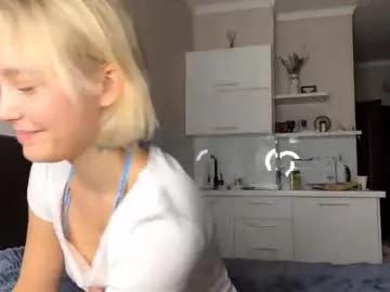 Watch the randy 18 years old paztumminello from Chaturbate as she gets mad paztumminello from Chaturbate
