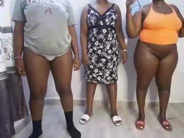 queenkiah on Chaturbate 