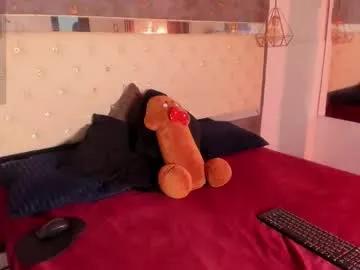 viiolettlopez on Chaturbate 