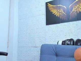 aaron_velour on Flirt4Free 