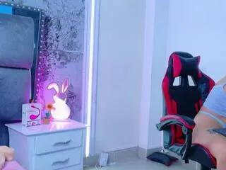 abby_james on Flirt4Free 
