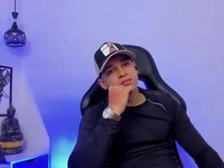 Offline adam_keith on Flirt4Free