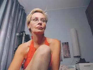 addie_lynn on Flirt4Free 