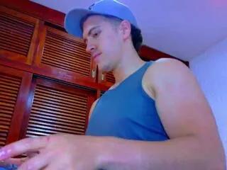 Offline alan_ferrer on Flirt4Free