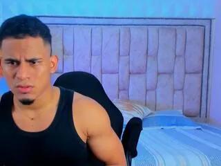 alan_newton on Flirt4Free 
