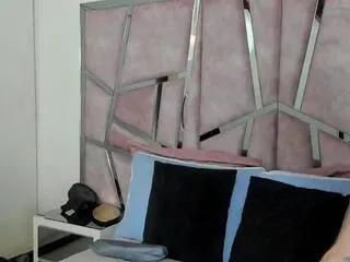 Offline alix_martin on Flirt4Free