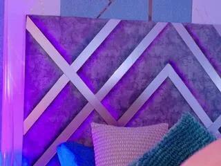 Offline amelie_rosee on Flirt4Free