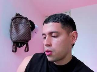Offline andre_perez on Flirt4Free
