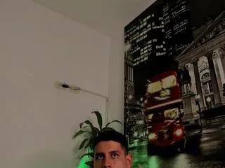 Offline andre_perez on Flirt4Free