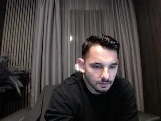 Offline antonio_valentini on Flirt4Free