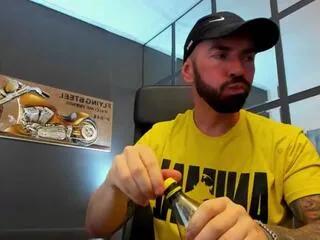armand on Flirt4Free 